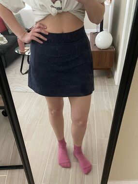 Aritzia TNaction mini skort